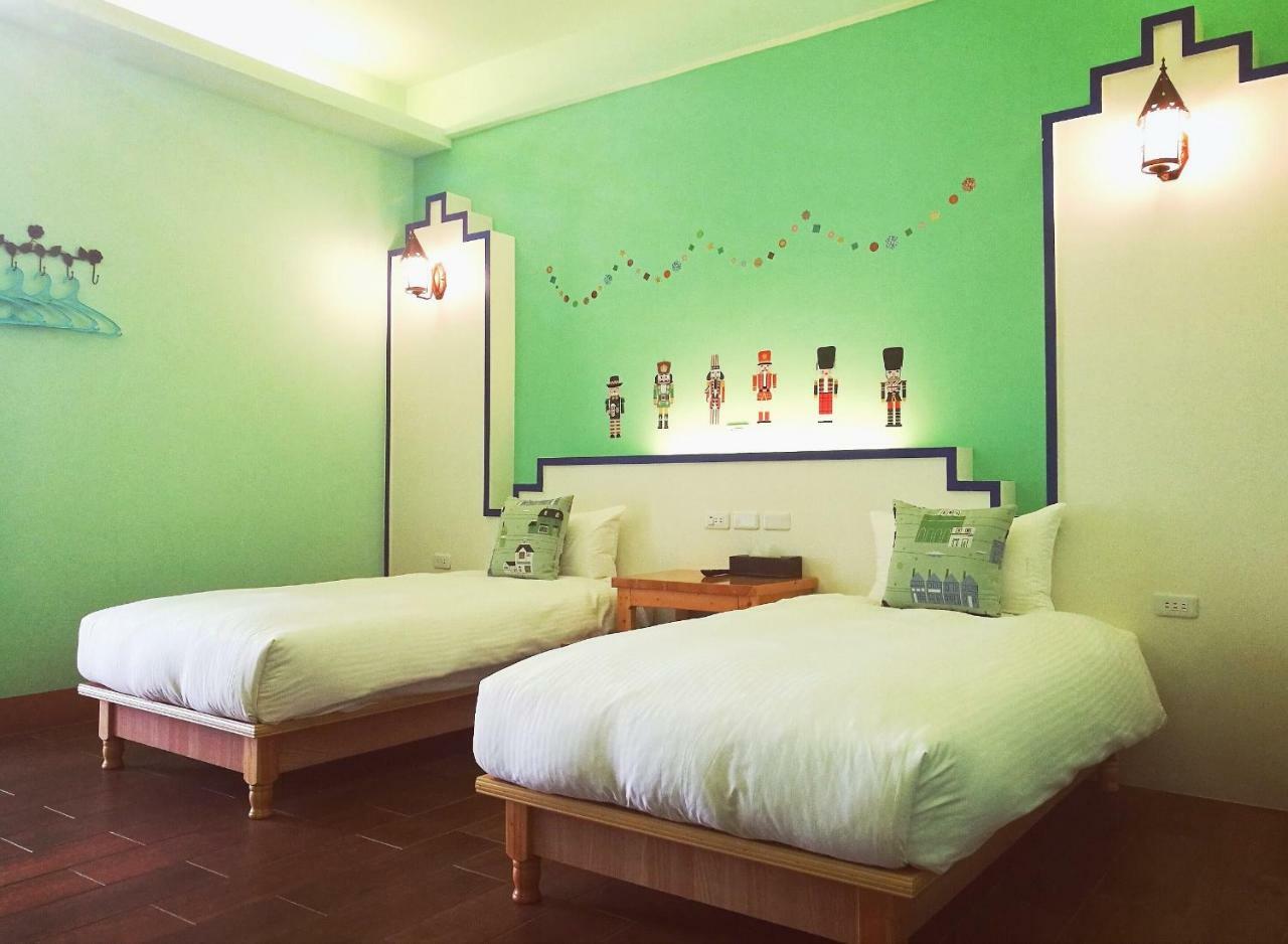Love Ocean & Happy Bay Homestay Donggang Exterior photo