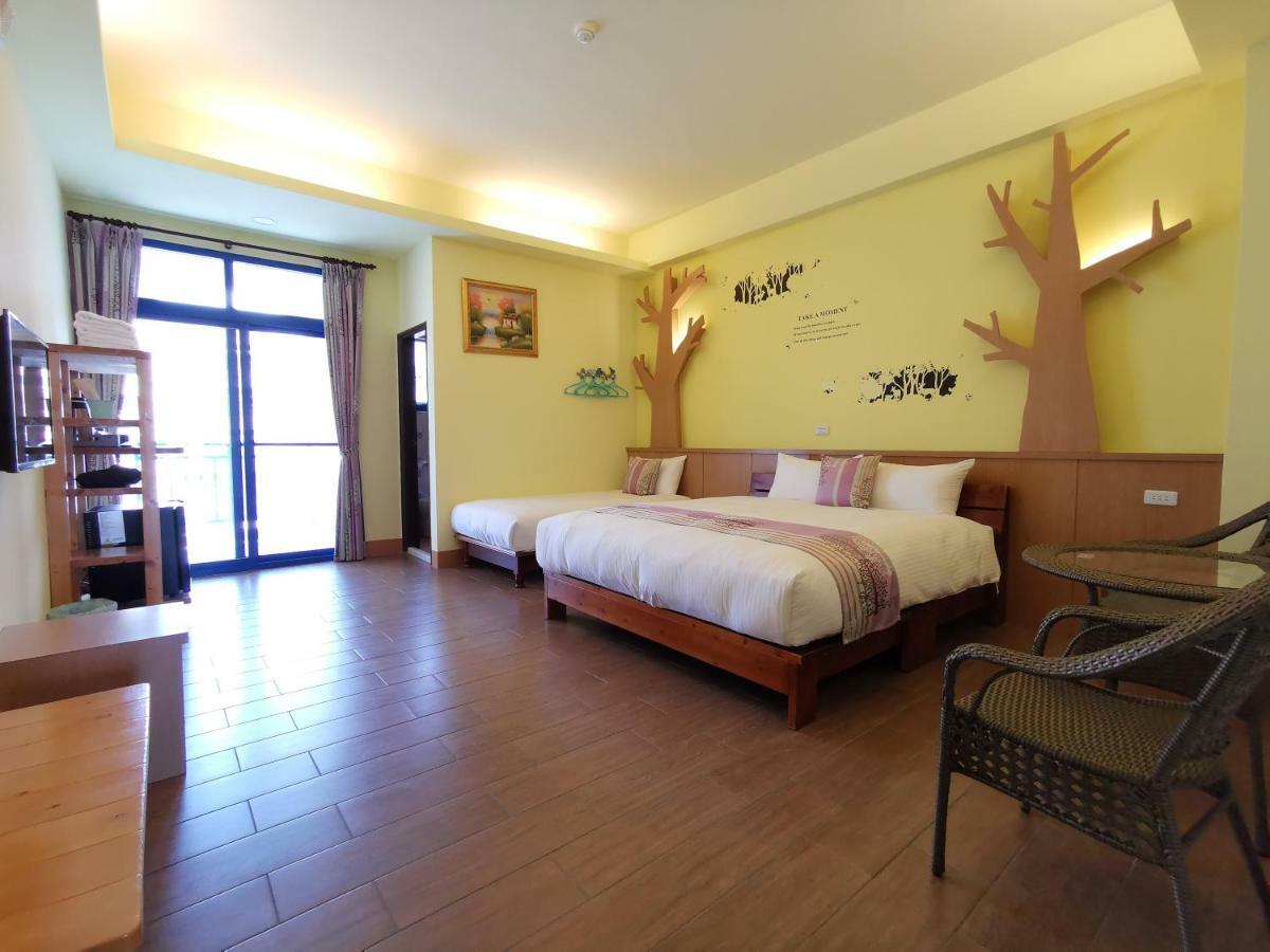 Love Ocean & Happy Bay Homestay Donggang Exterior photo